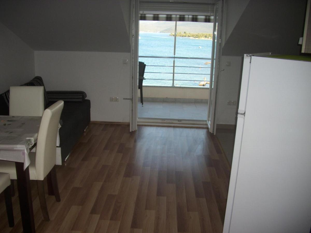 Apartments Kala Janjina Eksteriør bilde